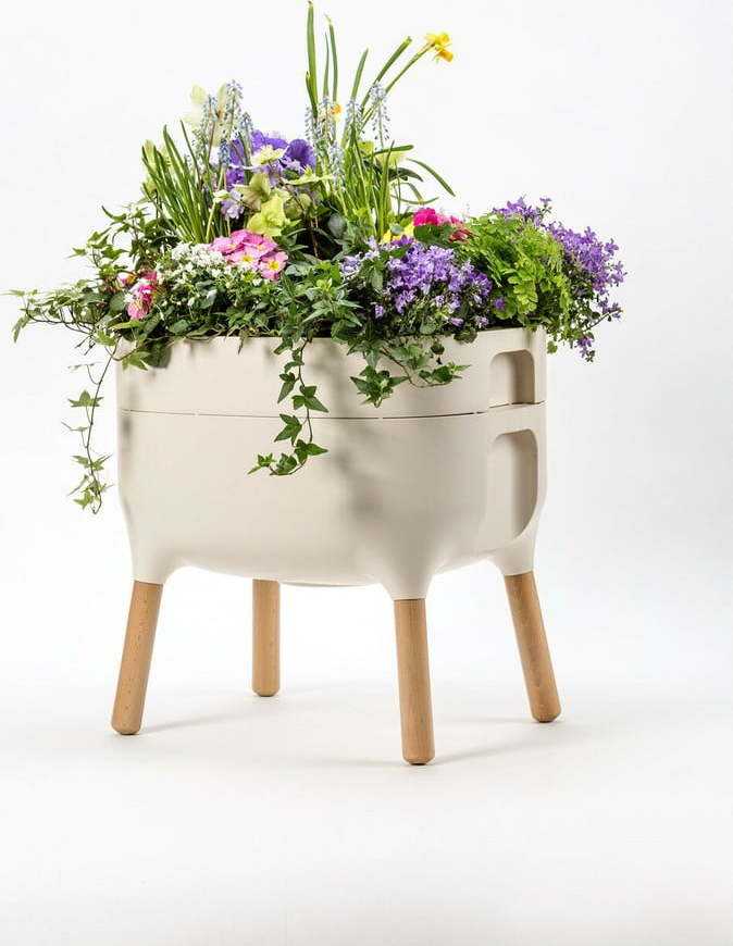 Béžová samozavlažovací pěstební nádoba Plastia Low Urbalive