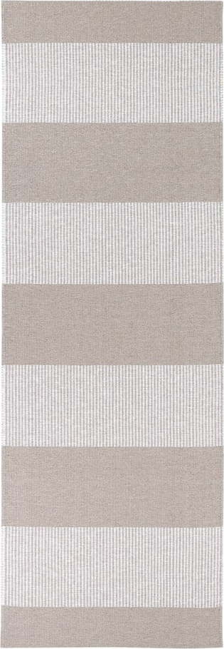 Hnědý koberec vhodný do exteriéru Narma Norrby