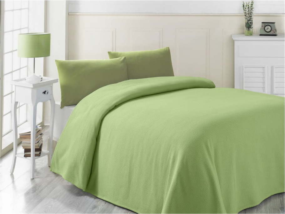 Lehký přehoz přes postel Yesil