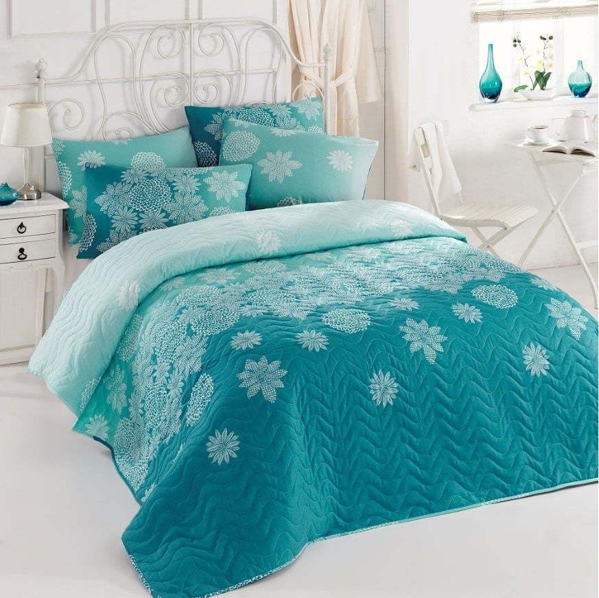 Lehký přehoz na dvoulůžko s povlaky na polštáře Simay