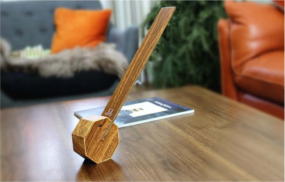 Stolní lampa v dekoru ořechového dřeva Gingko Octagon Gingko