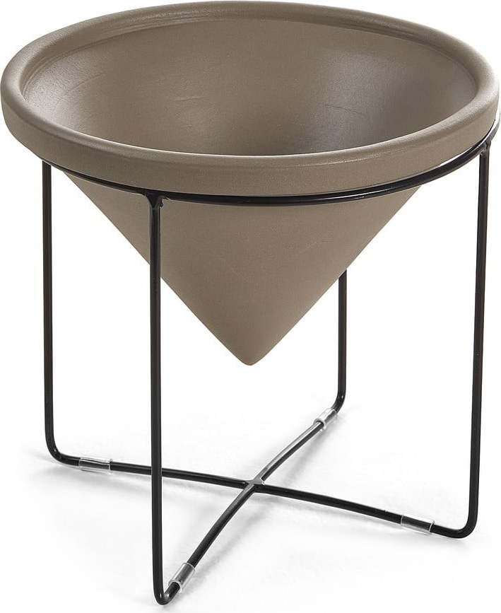 Hnědý květináč ve stojanu Kave Home