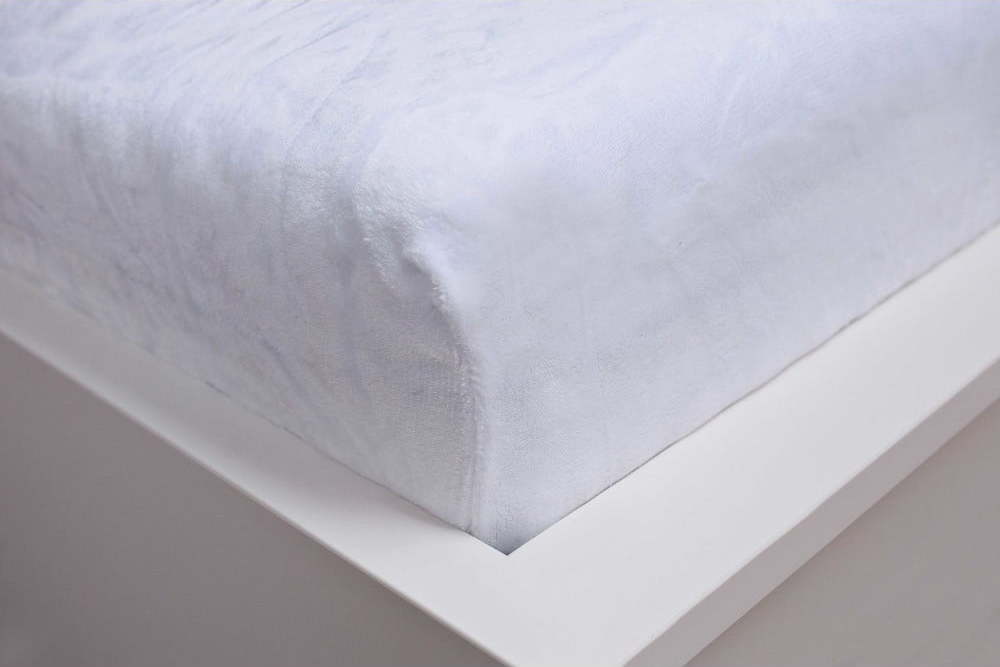 Bílé napínací prostěradlo z mikroflanelu 90x200 cm – Jerry Fabrics Jerry Fabrics