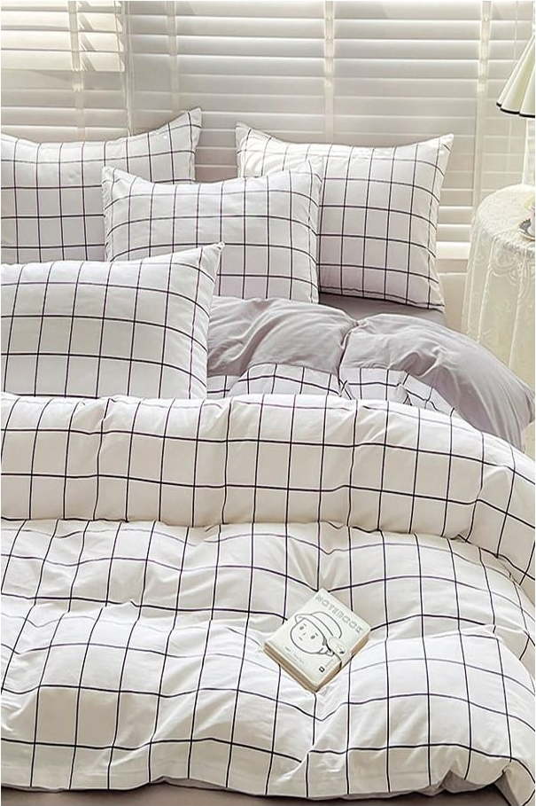 Bílo-šedé prodloužené povlečení na jednolůžko z bavlny Renforcé s prostěradlem/3dílné 160x220 cm Checkered – Mila Home Mila Home