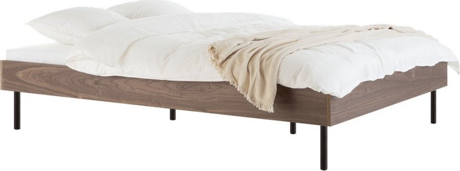 Dvoulůžková postel z dřevotřísky v dekoru ořechu bez čela s roštem 140x200 cm v tmavě přírodní barvě Streiko – noo.ma NOO.MA
