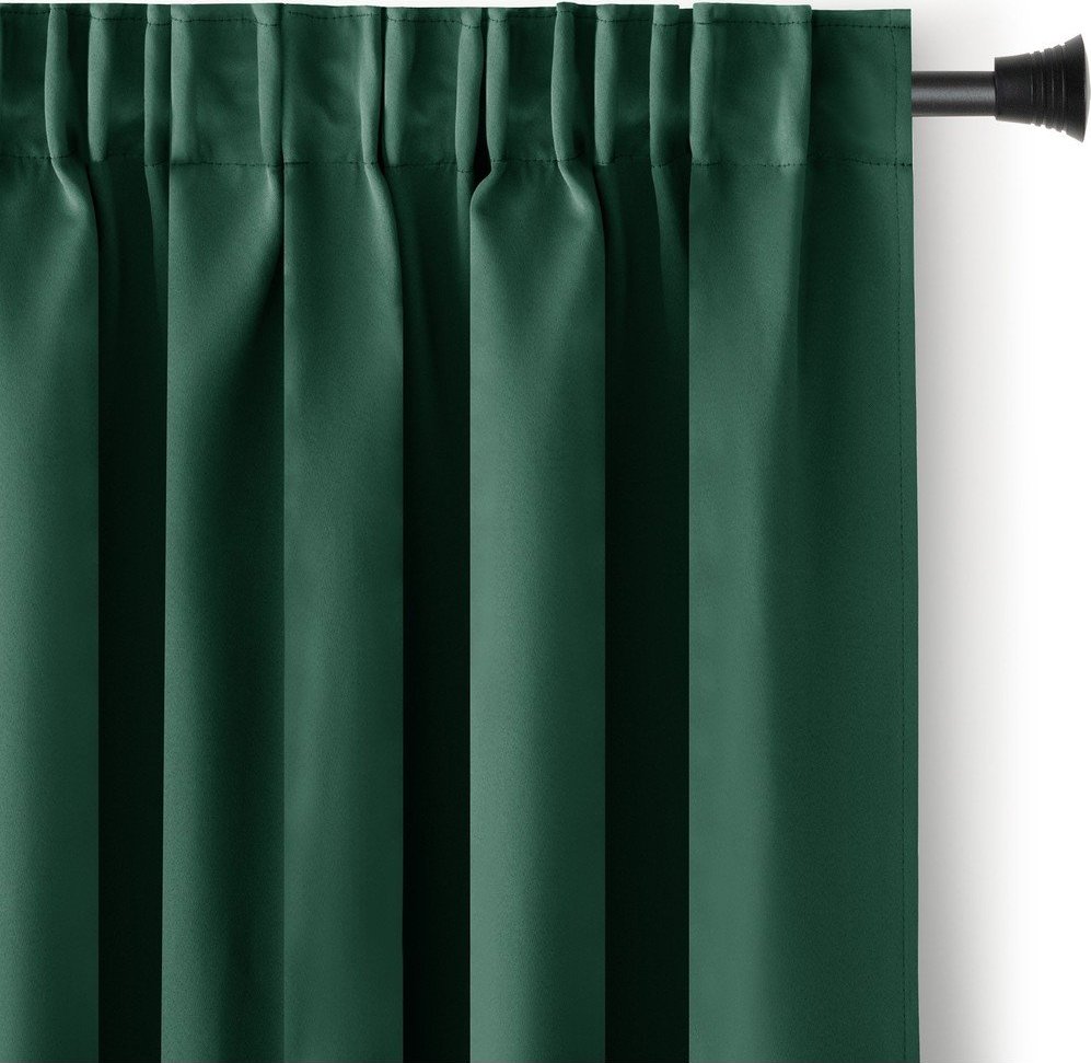 Tmavě zelený dimout závěs 140x175 cm Kierra – Restilo Restilo