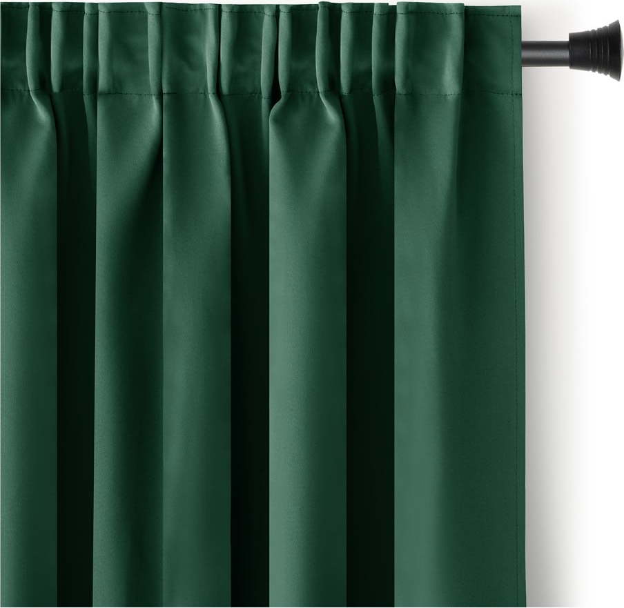 Tmavě zelený dimout závěs 140x245 cm Kierra – Restilo Restilo